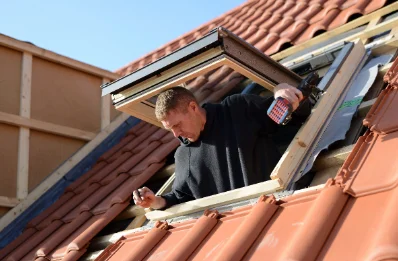 Pose de fenêtres de toit Velux à Bettignies